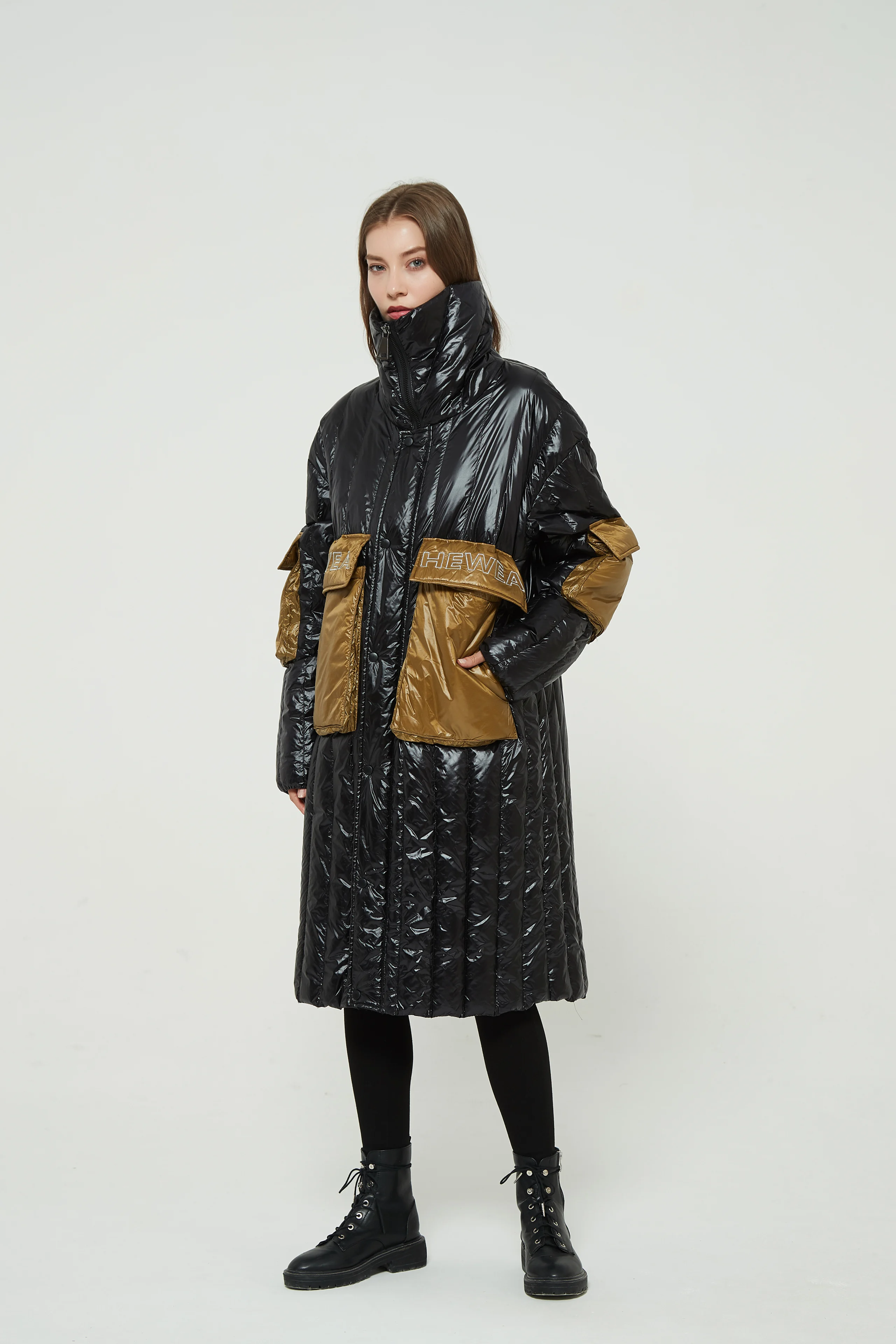 LEISURE  WEAR